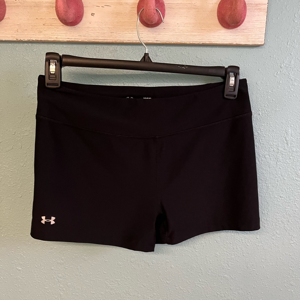 Women’s Large Under Armour Spandex Shorts